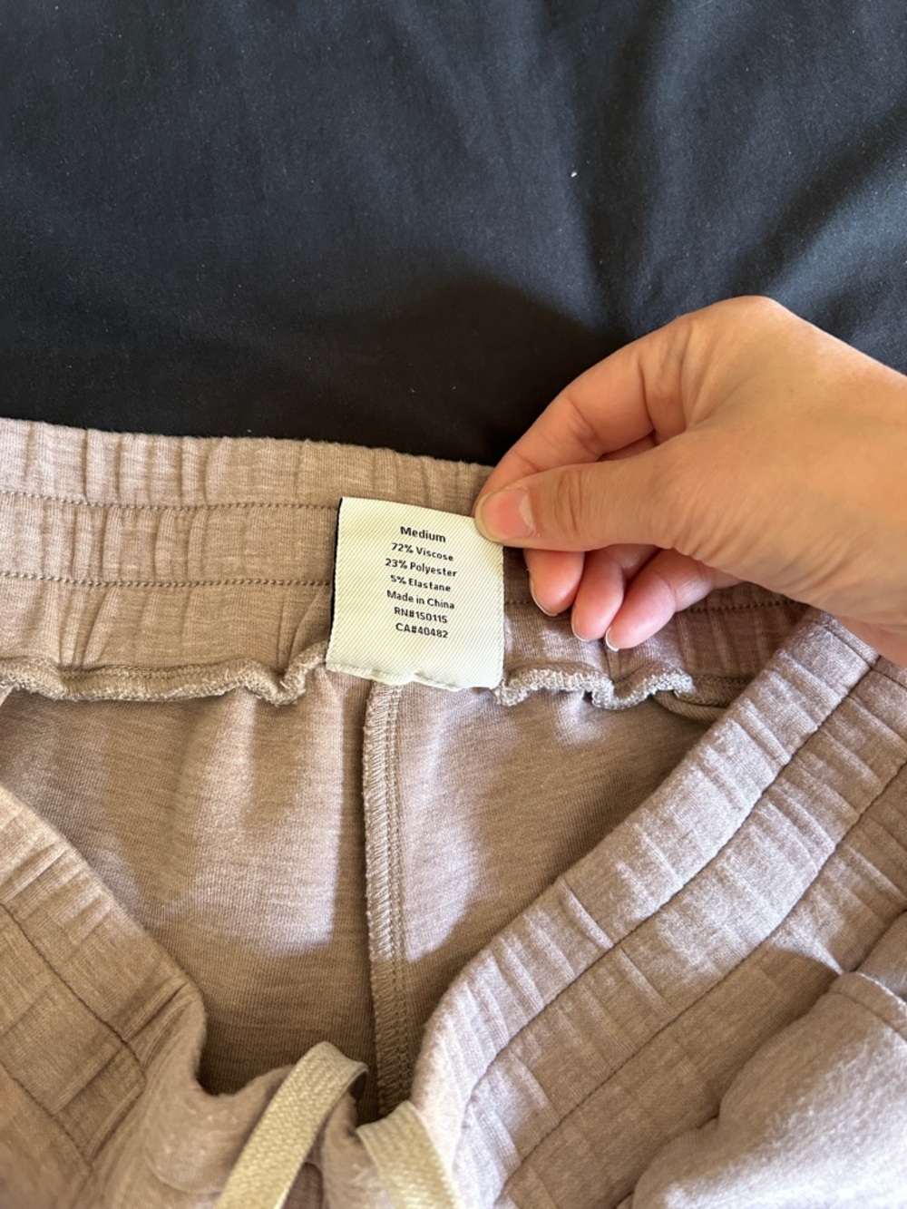Varley Double Soft Rolled Cuff Pants in Taupe Women’s Medium - Picture 4 of 7